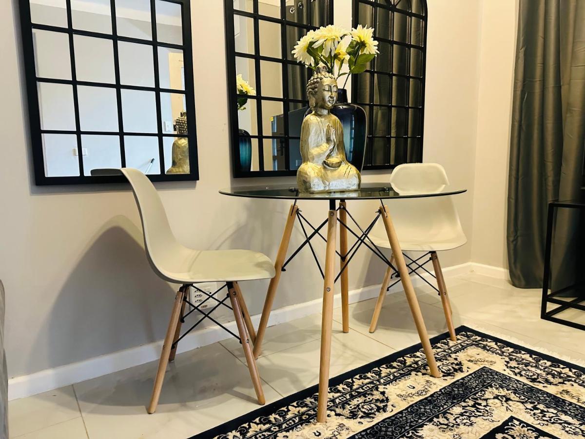 Nederburg, Sea Point, 2 Bed Apt - New Κέιπ Τάουν Εξωτερικό φωτογραφία