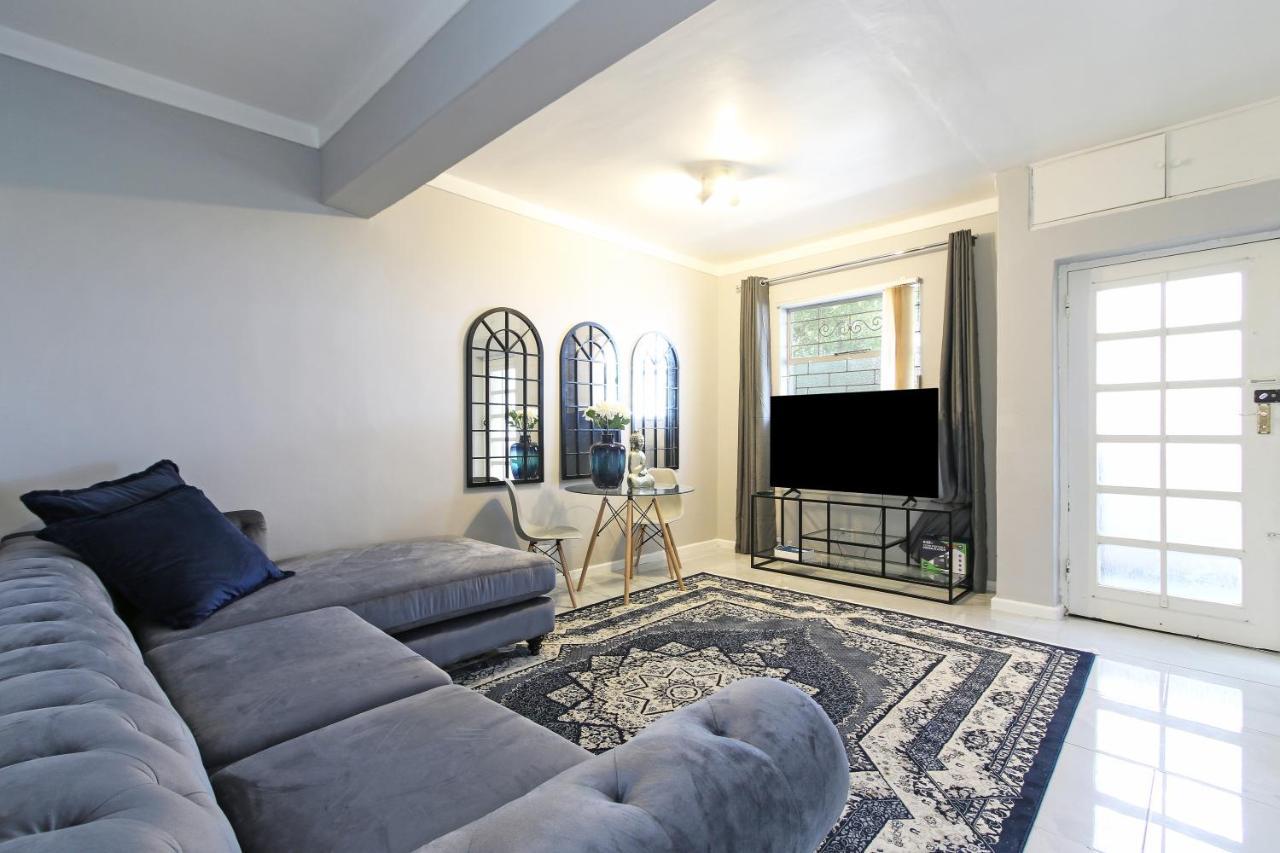 Nederburg, Sea Point, 2 Bed Apt - New Κέιπ Τάουν Εξωτερικό φωτογραφία