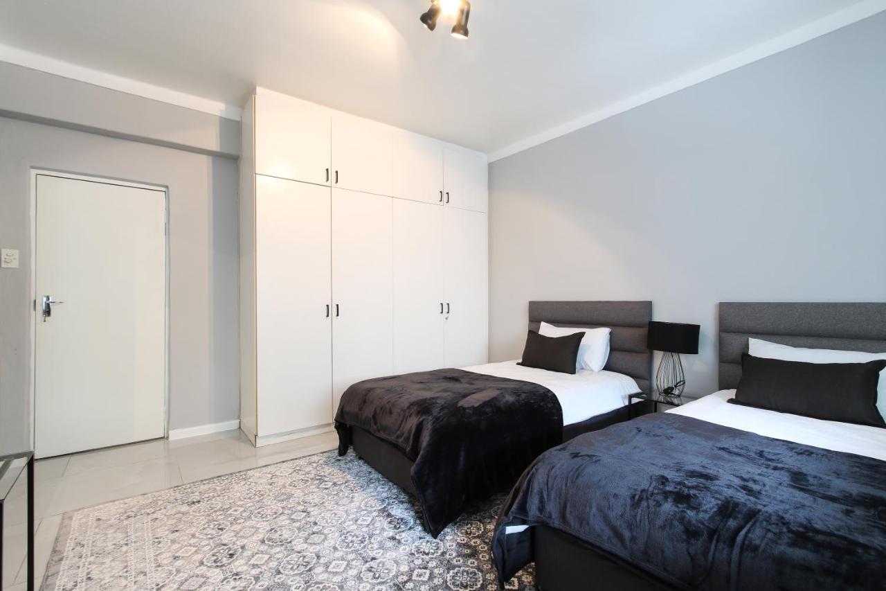 Nederburg, Sea Point, 2 Bed Apt - New Κέιπ Τάουν Εξωτερικό φωτογραφία